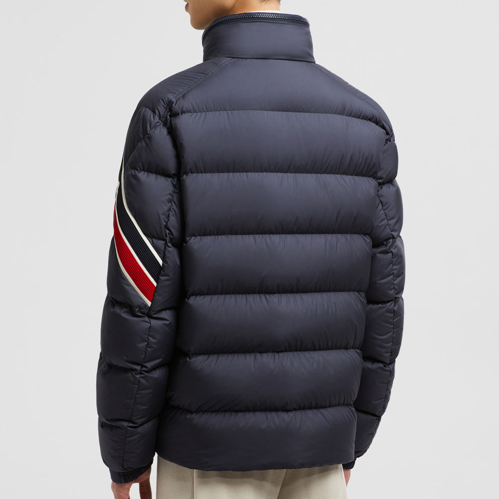 Moncler SOLAYAN SHORT DOWN JACKET